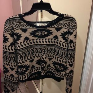 •Sweater Cropped top